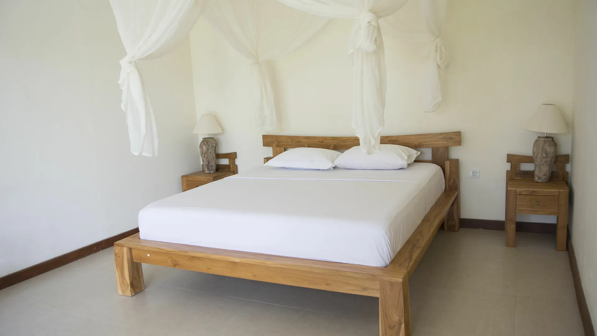 Villa Dewi Seminyak   Seminyak (Bali)